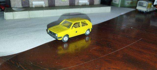 Wiking Volkswagen Golf Mk1 - Deutsche Post - 1/87 Scale