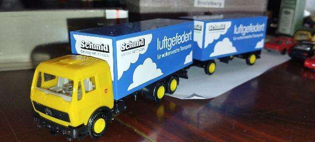 Albedo Mercedes Benz Truck & Trailer - Schmid - 1/87 Scale