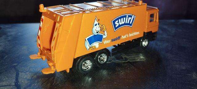 Grell M.A.N. Refuse Truck
