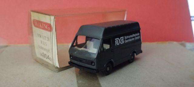Wiking Volkswagen LT28 Van - RXS - 1/87 Scale