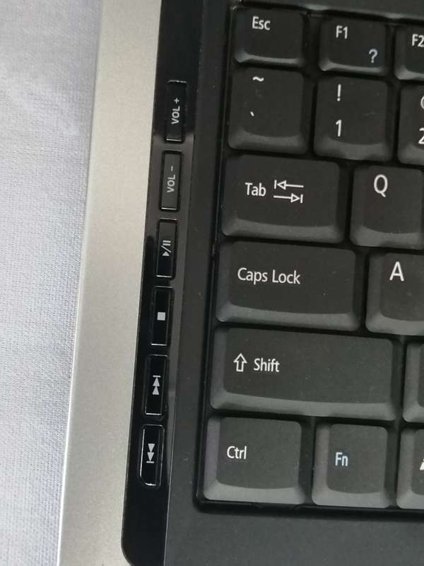 ACER ASPIRE 5670 LAPTOP