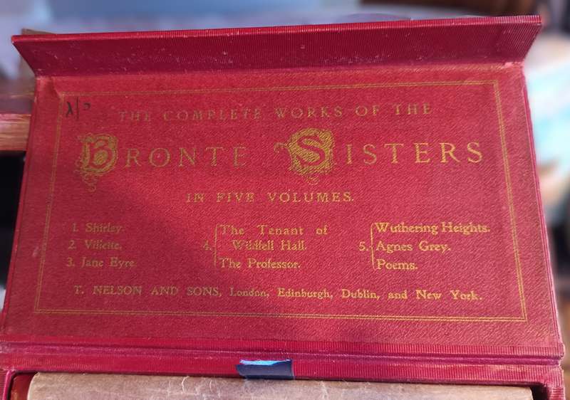 Complete Works of the Bronte Sisters in 5 volumes. - Bronte, Charlotte, Emily, Anne