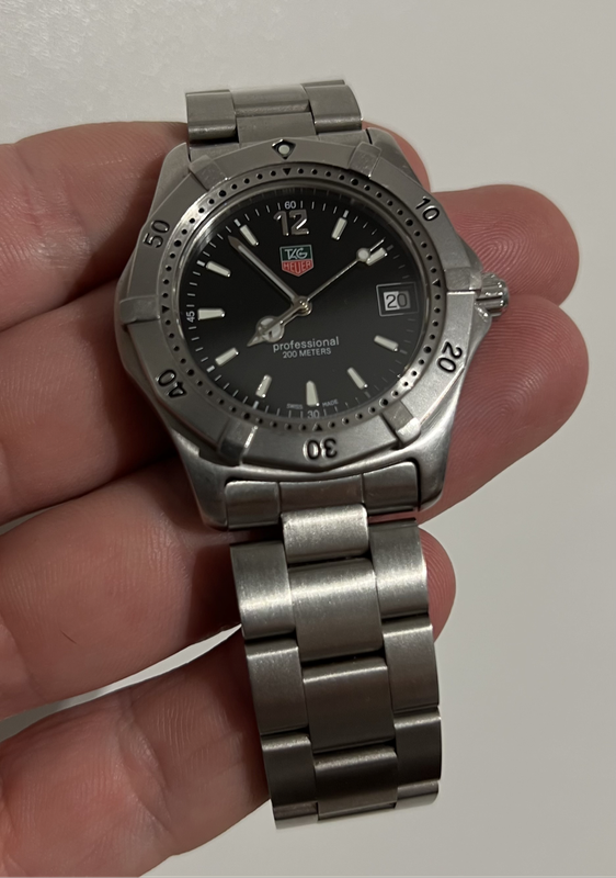 TAG Heuer Professional 2000 WK1110 Dive Watch