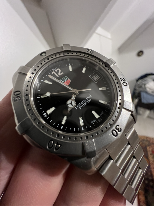 TAG Heuer Professional 2000 WK1110 Dive Watch