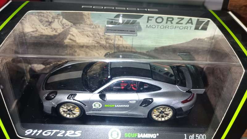 Scuf Forza Motorsports 7 Porsche 911 GT 2RS Xbox One Elite Wireless Controller