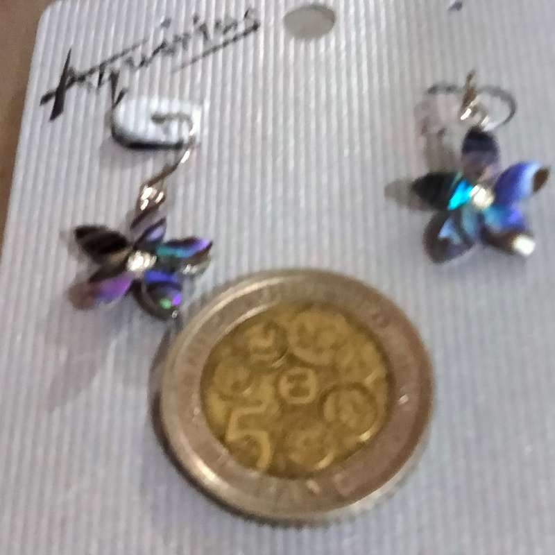 EARRINGS- SMALL flower SHAPE  centre has crystal PAUA SHELL leaves for pierced ears TONE METAL