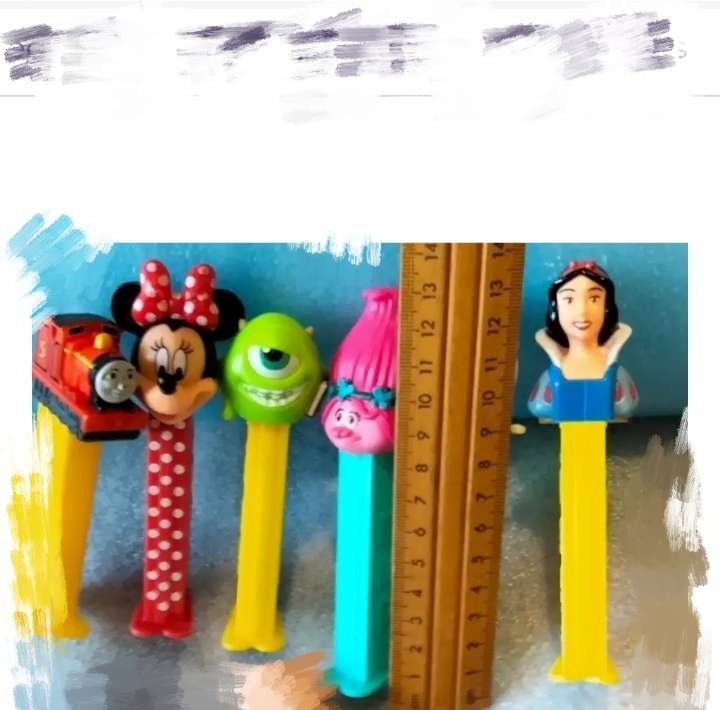 Job lot 5 PEZ+ 1 other tops figurine -Mini mouse Thomas tank engine Snow white
