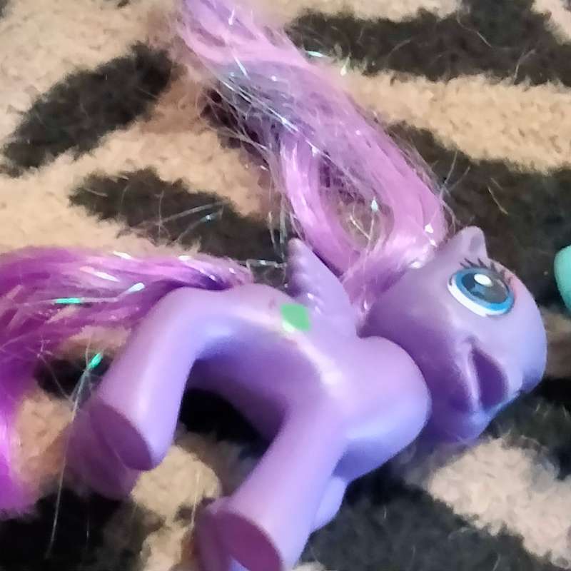Little Ponys 6 different size colour hair-1 McDonald's 2021 Look at my Buy Now - No Waiting