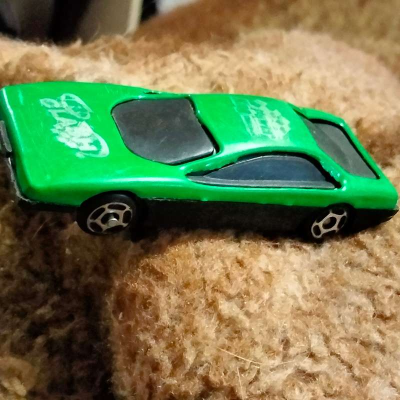 Model car 1 Maisto BMW X6 silver+1 Pawa R Clash green+Power Ranger Orange 1 wheel gone