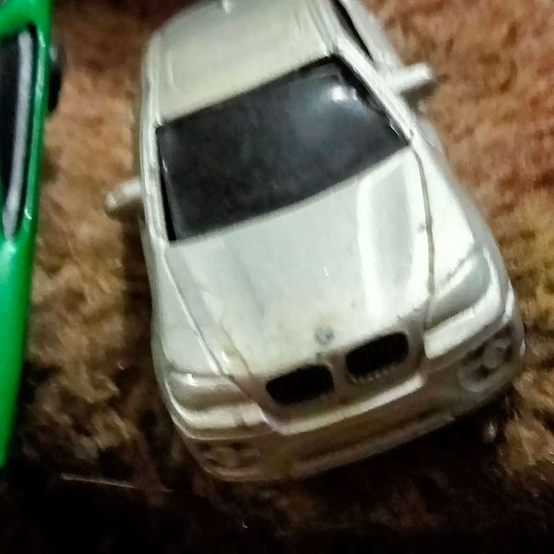 Model car 1 Maisto BMW X6 silver+1 Pawa R Clash green+Power Ranger Orange 1 wheel gone