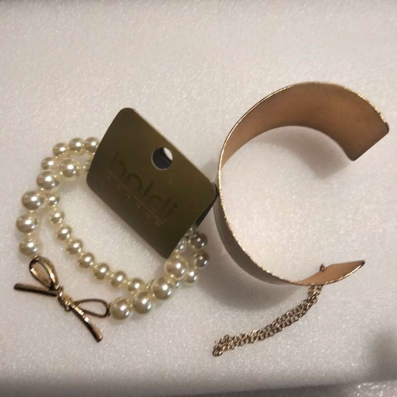 3 Bracelet 2 BALDI LONDON original label stretch Faux Pearl + Bangle Cuff yellow metal small chain