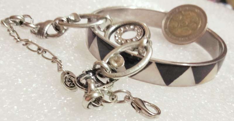 2 -1 Bangle solid Mother of Pearl black+cream triangle+1 Bracelet crystal pavsilver tone metal links