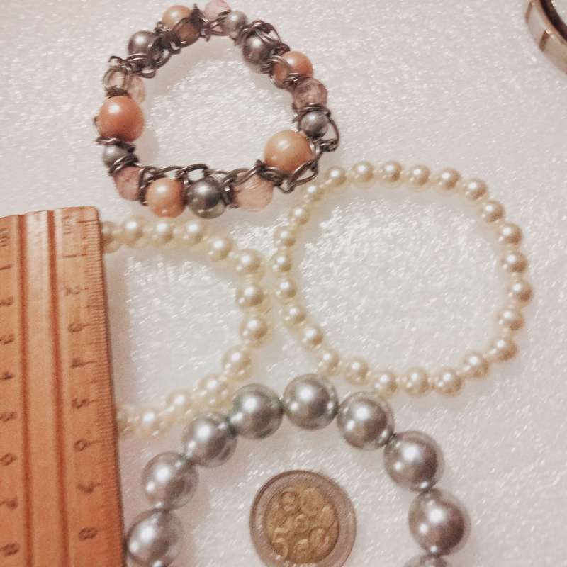 Bracelets 4 Stretch Faux Pearl 1 mix colours peach pink silver tone metal+2 cream 1 silver mix size