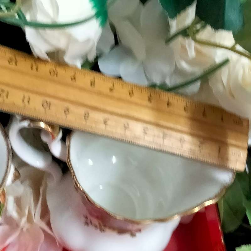 Royal Albert Old Country Roses Posy Vase + Milk Jug LOOK AT MY BUY NOW LISTINGS - NO WAITING