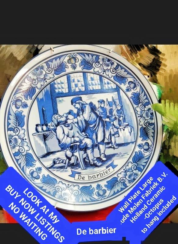 De Barbier-Delft Wall plate 26 cm+Octopus  Oude Molen Fabriek B.V. M Holland
