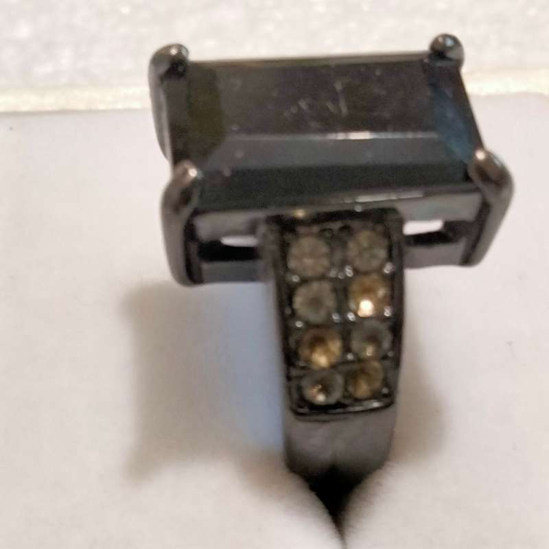 Dress RING Vintage Square dark composite stone - gunmetal tone