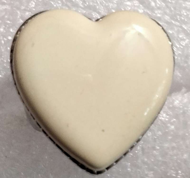 Dress RING Vintage Cream Heart Silver tone composite