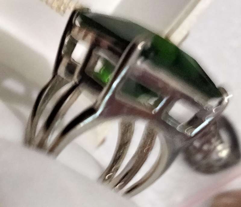 Dress RING Vintage Emerald cut Green composite stone Silver tone