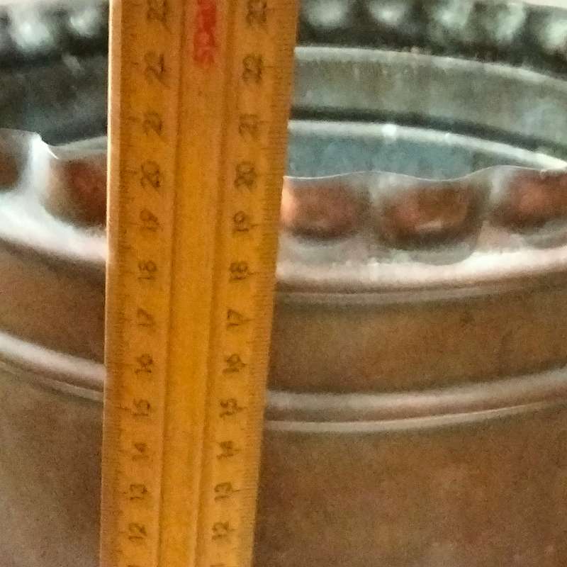 1 Vintage Copper hand beaten large Planter Top edge crimp design showing ware