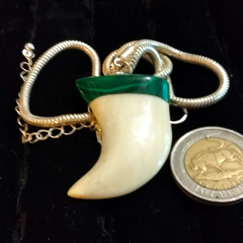 Claw handcrafted Camel bone organic+ Malachite  vintage NECKLACE Artisinal+ Snake Chain Silver plate