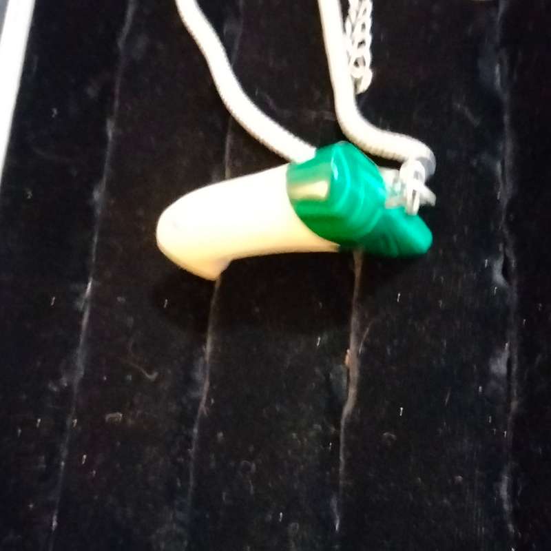 Claw handcrafted Camel bone organic+ Malachite  vintage NECKLACE Artisinal+ Snake Chain Silver plate