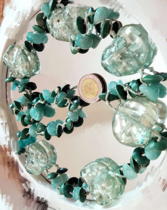 NECKLACE Druzy shape Acrylic Translucent+green beads+spacer beads LOOK at My BUY NOW-NO WAITING
