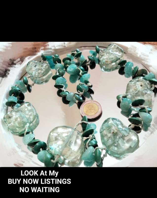 NECKLACE Druzy shape Acrylic Translucent+green beads+spacer beads LOOK at My BUY NOW-NO WAITING