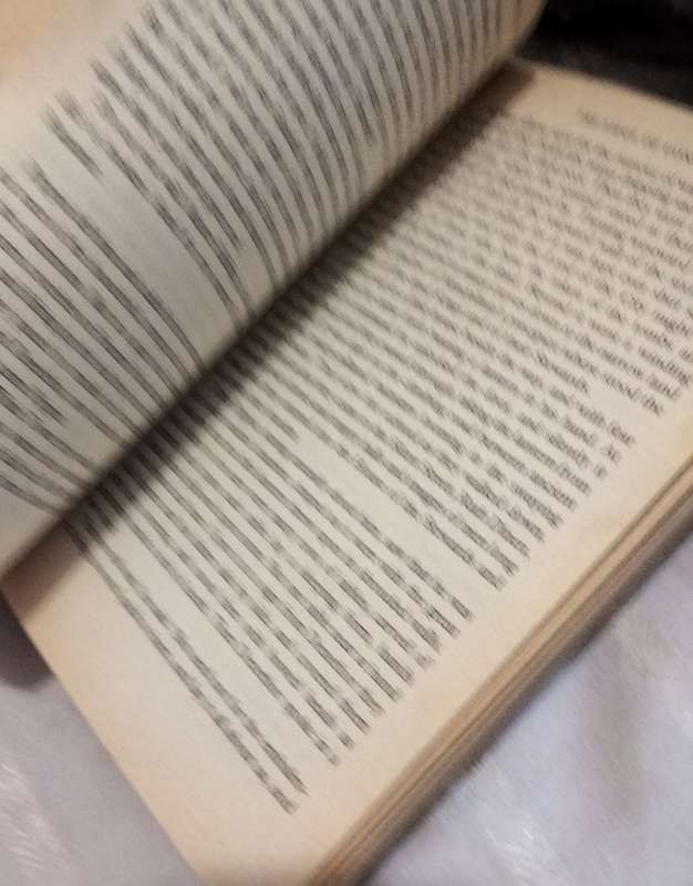 J.R.R. TOLKIEN Lord of Rings 3 books -Pre owned- Soft cover PB 1999-1+2+3 - All for one bid
