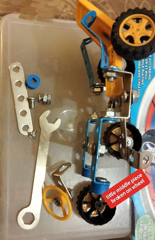 Meccano Mixed odds parts metal+ plastic parts Used+plastic storage tub-brochureREAD+seePic added car