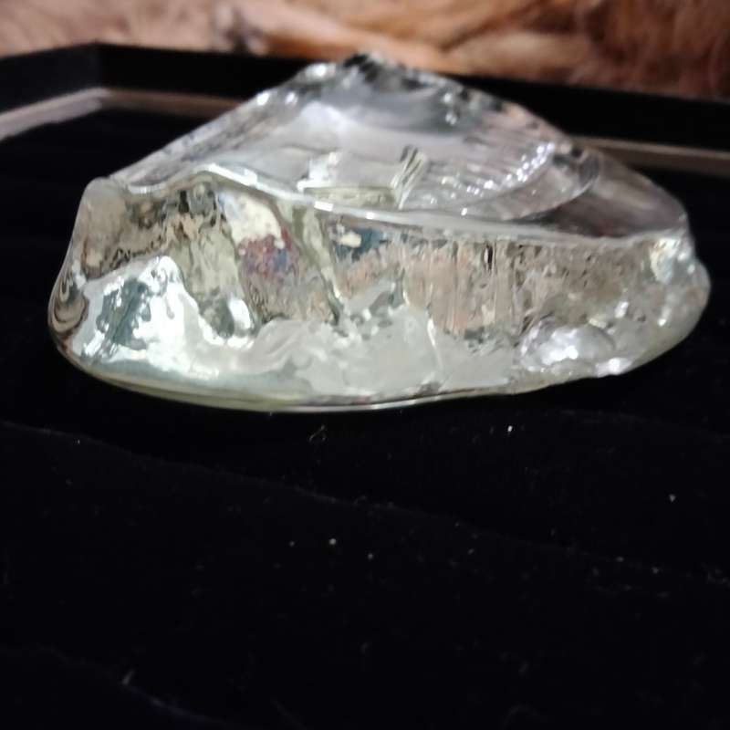 Paperweight Bohemian Crystal Glass Sydney Opera House+ Bridge Etched - Original label- Chips l