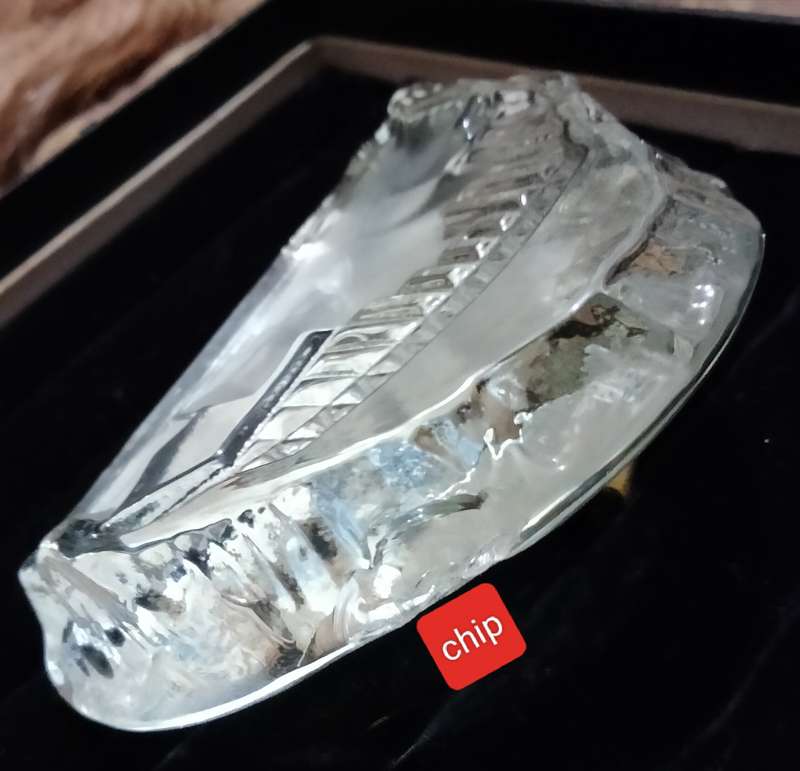 Paperweight Bohemian Crystal Glass Sydney Opera House+ Bridge Etched - Original label- Chips l