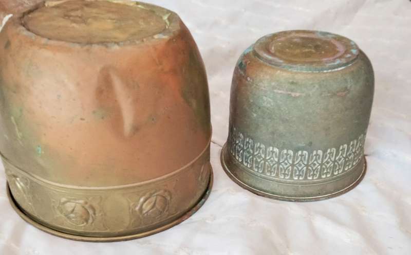 2 BRASS VASE/Planter embossed 1 STYLE  SCOTISH  ART &CRAFTS BROAD REPOUSSE DECOR HAS BAND OF ROSES