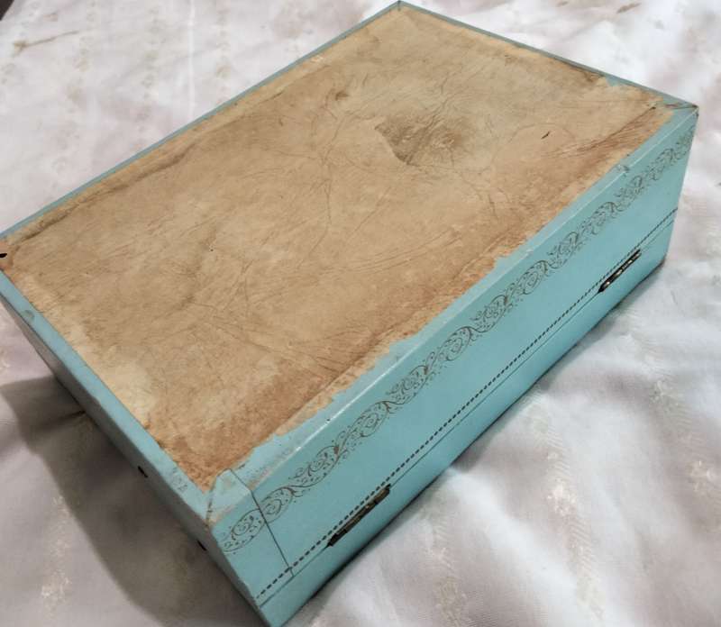 Jewelry Box blue hinged+Necklace+bracelet+leaf Heart block Damage LOOK AtMy BUY NOW items NO WAITING