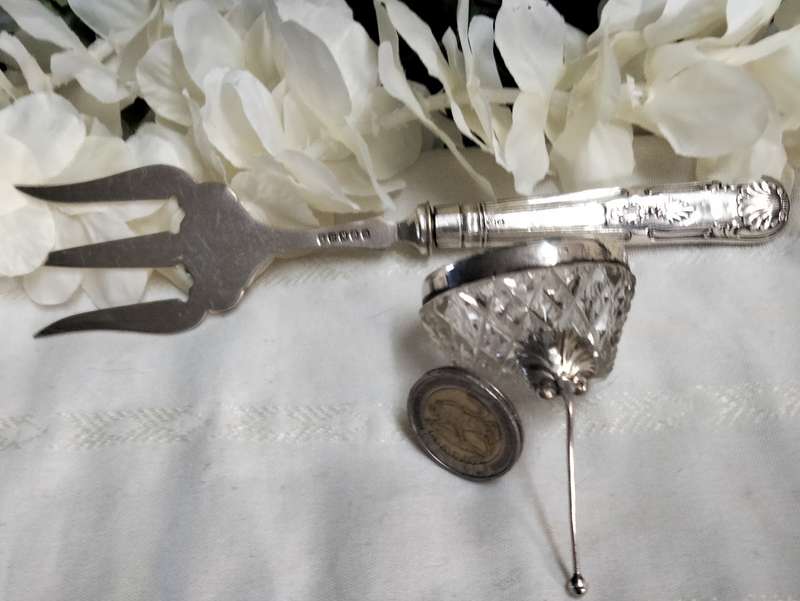 Antique Sterling Silver Bread fork+Spoon40 gr.-Open salt Sterling Silver Collar W. 34 gr. for 1 bid
