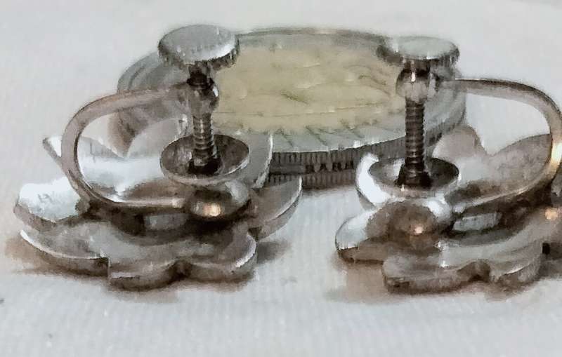 Sterling Silver Vintage Marcasite Earrings screw back on  LOOK at my BUY NOW  LISTINGS NO WATING