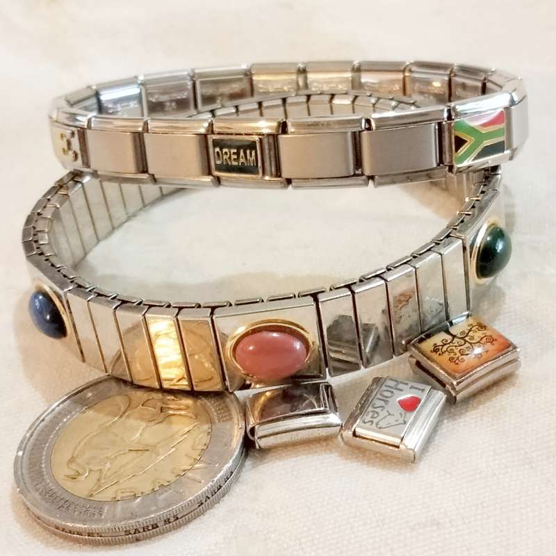 2 Bracelets Stretch Link European Style   1- Charms SA+stainless mix+1 Cabochons faux gems +2D'linQ