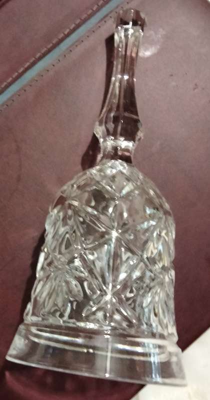 BELL Glass -Cut FLORAL clear edge -Tapered  handle knopf skirt Sturdy LOOK at my BUY NOW-NO WAITING