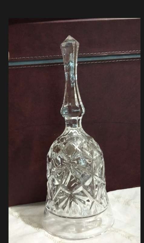 BELL Glass -Cut FLORAL clear edge -Tapered  handle knopf skirt Sturdy LOOK at my BUY NOW-NO WAITING