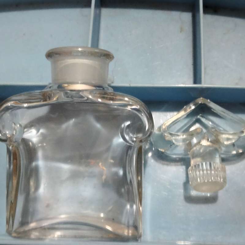 French Baccarat Crystal Perfume flacon for GUERLAIN +Couer heart stopperLOOK atMy BUY NOW-NO WAITING