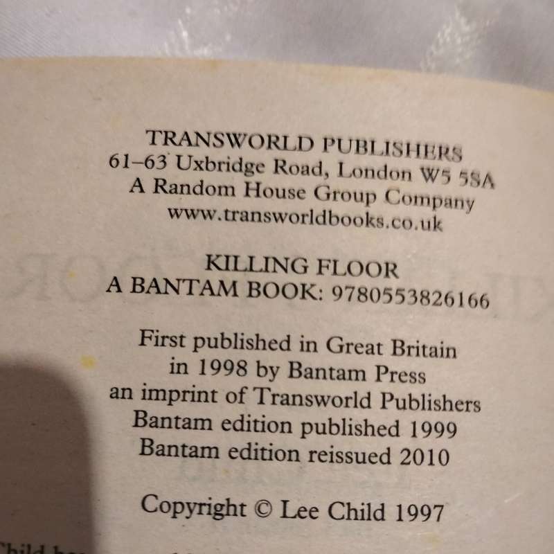 LEE CHILD- Killing Floor re issued 2010 -series Jack Reacher+Never go back 2013 softcover Pre-owned