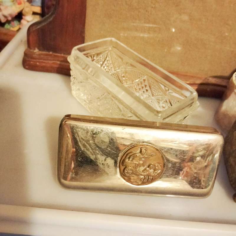 Antique 1900Glass trinket Box English Hobdaisy diamond cut Silver tone metal lid brass chariot scene