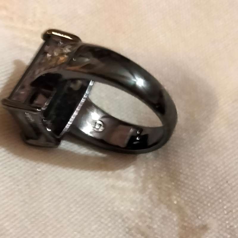 Dress RING Vintage Square dark composite stone - gunmetal tone