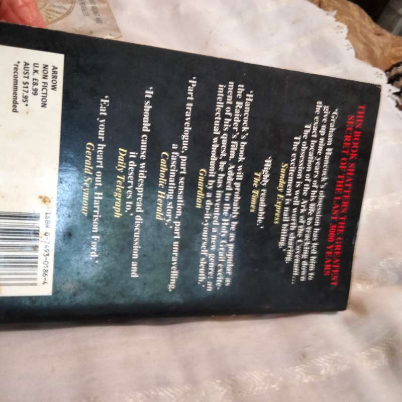 2 Books - Graham Hancock - Finger print of the Gods +The Sign and the Seal- Soft cover Pre-owned