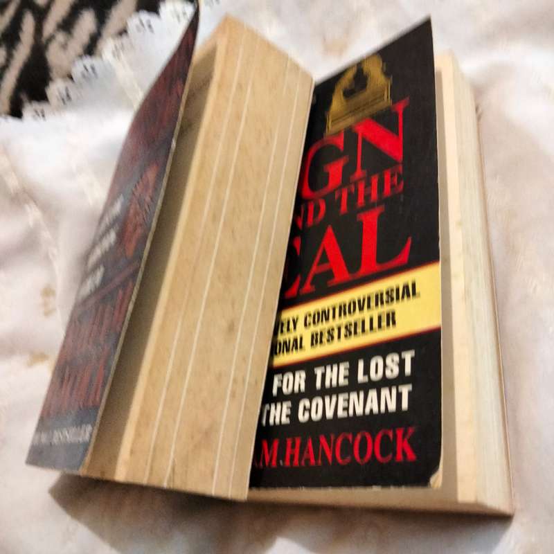 2 Books - Graham Hancock - Finger print of the Gods +The Sign and the Seal- Soft cover Pre-owned