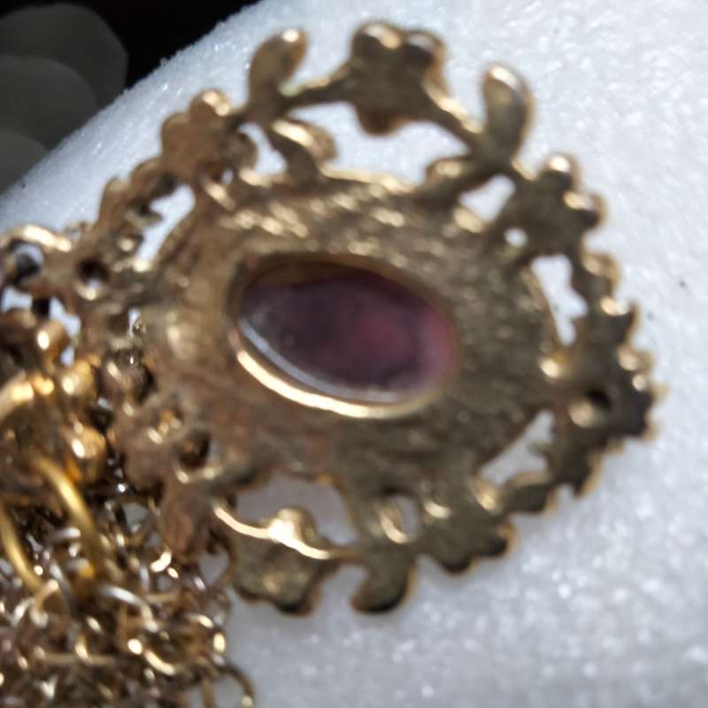 Necklace CAMEO c1980 Glass 3D  Chain West Germany Look at my Buy Now-No Waiting