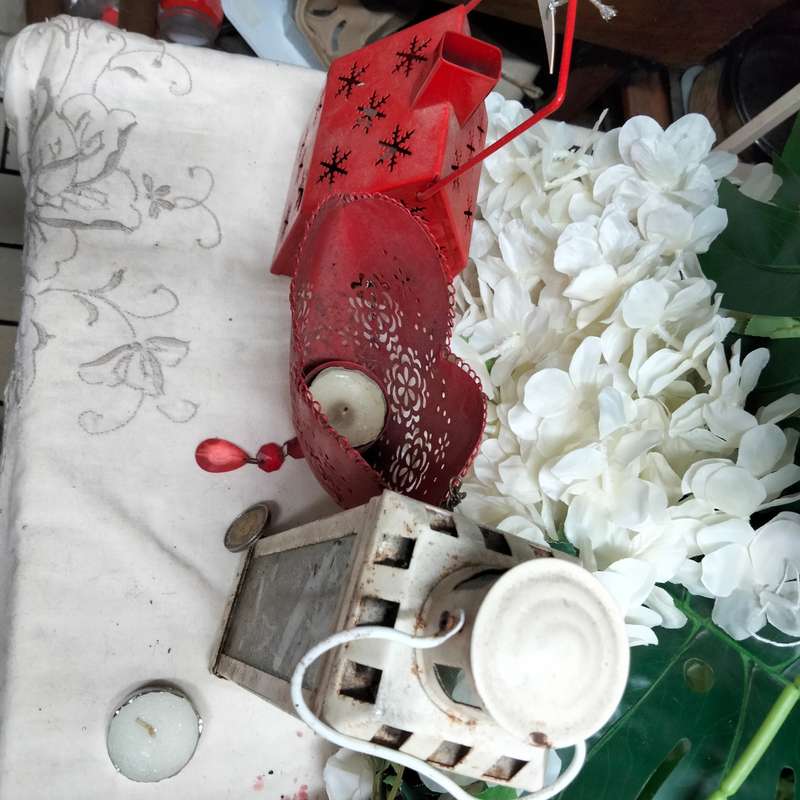3 Candles Holders +2 red  cutout metal design  LOOK At My BUY NOW LISTINGS NO WAITING