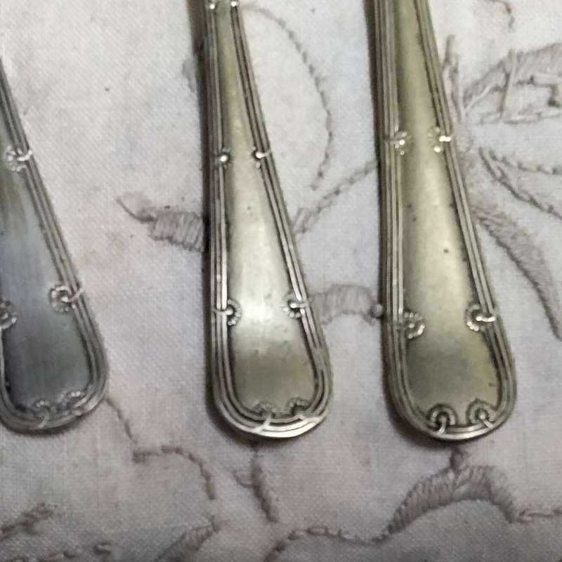 5 table Ware Serving Forks Vintage LOOK At My BUY NOW LISTINGS NO WAITING