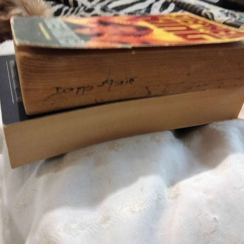 Stephen King Short stories Full Dark No Stars+ bonus story PB 2011+FIRESTART 1989Pre-owned softcover