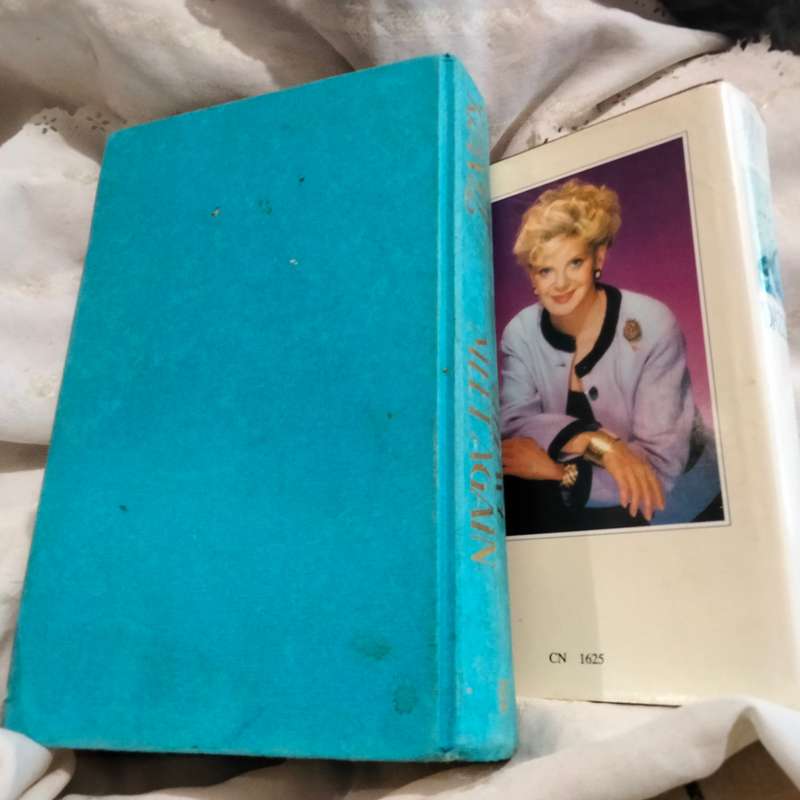 2 Books JUDITH KRANTZ -DAZZLE + Till We Meet AgainPB hardcover Pre-owned