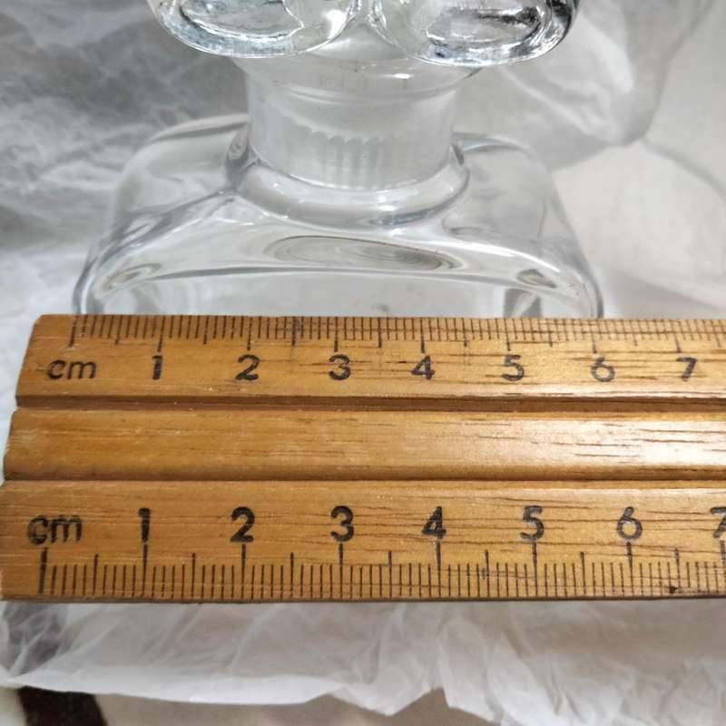 French Baccarat Style Crystal flacon GUERLAIN +Couer heart stopperLOOK atMy BUY NOW-NO WAITING